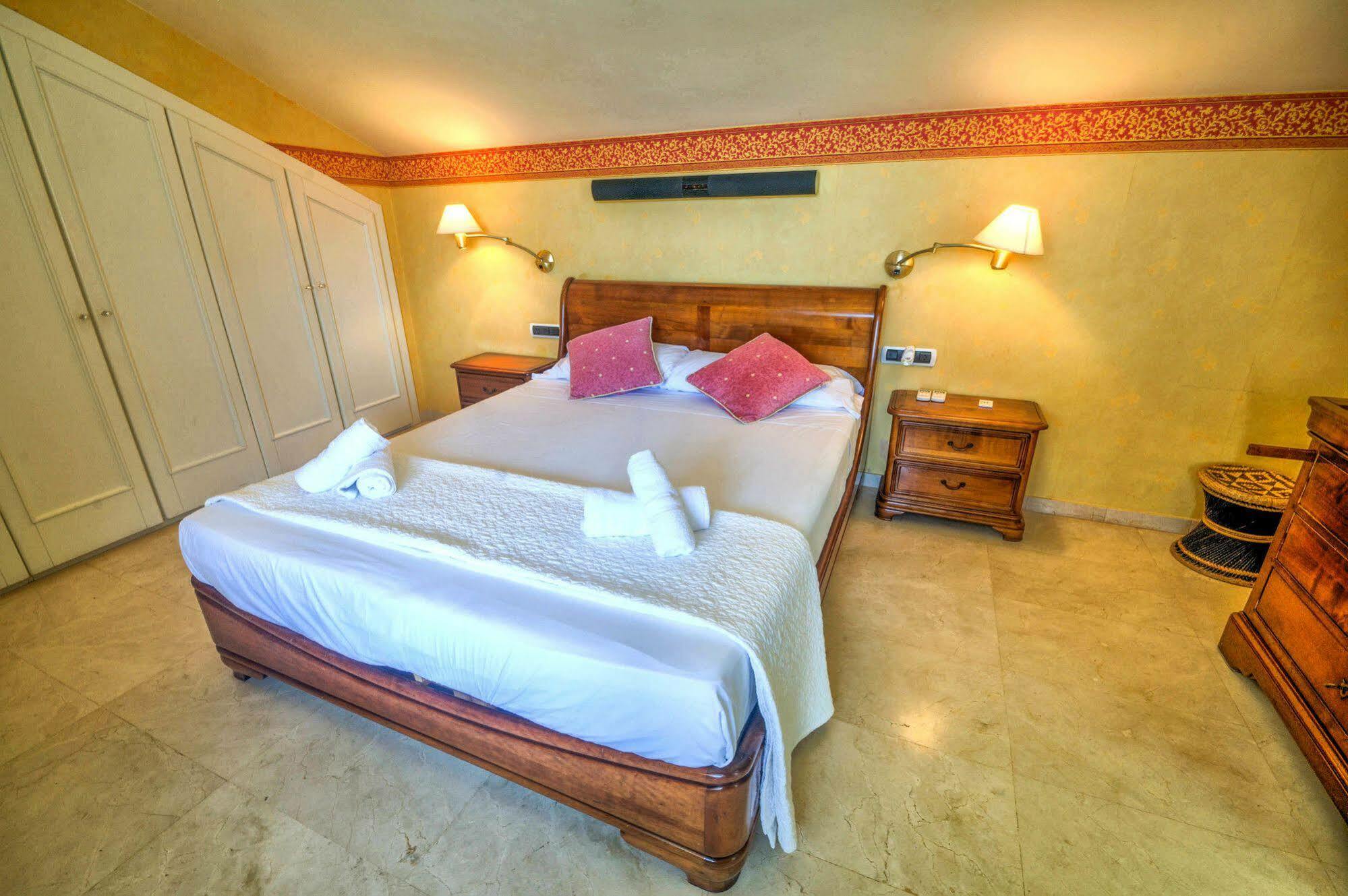 Duplex Park De Mar Lejlighed Sitges Eksteriør billede