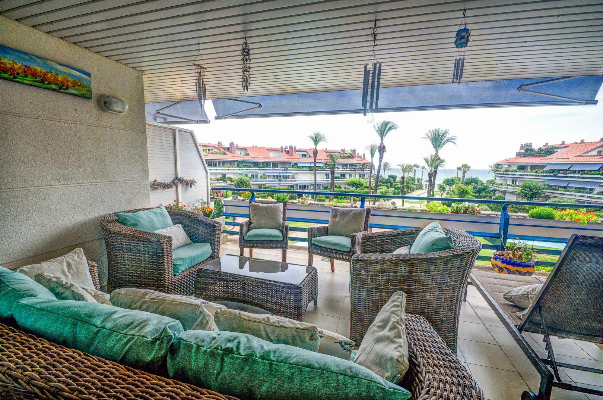 Duplex Park De Mar Lejlighed Sitges Eksteriør billede
